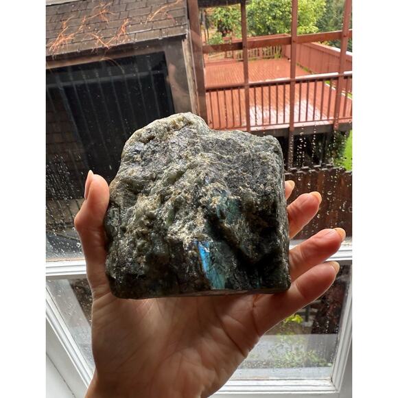 ✨ Natural Rainbow Labradorite Quartz Crystal Large Energy Healing Stone Ball - Picture 4 of 5